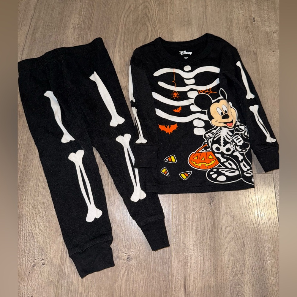 🔥Disney PJs - Halloween - 3T